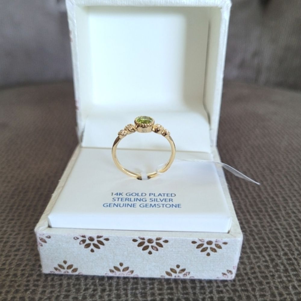 Shivam Peridot💚 with White Topaz Ring💍 - NIB - Picture 7 of 16